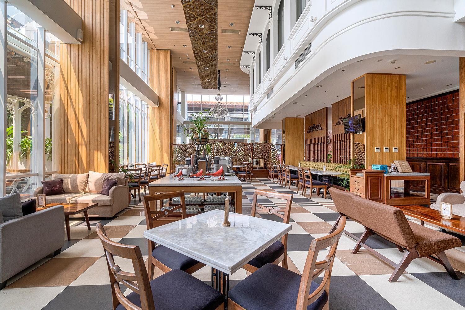 The 1O1 Yogyakarta Tugu Hotel Екстериор снимка