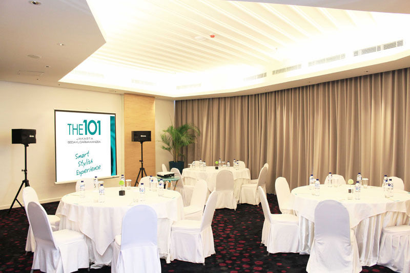 The 1O1 Yogyakarta Tugu Hotel Екстериор снимка